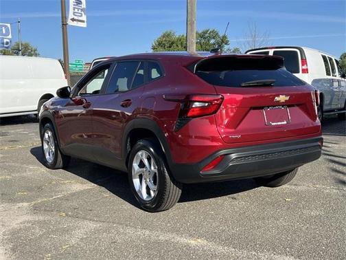 2024 Chevrolet Trax LS