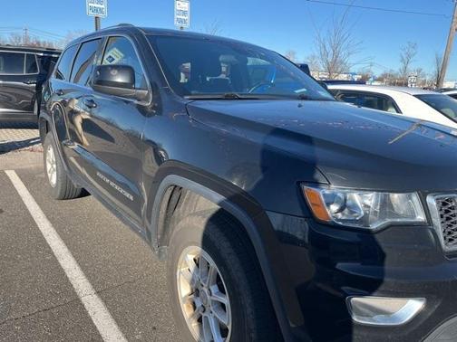 2020 Jeep Grand Cherokee Laredo E