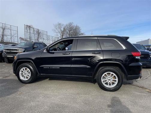 2020 Jeep Grand Cherokee Laredo E