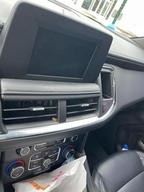 2023 Chevrolet Suburban LS