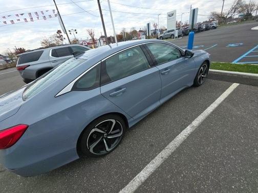 2022 Honda Accord Sport SE