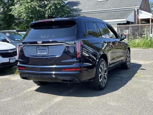 2022 Cadillac XT6 Sport AWD
