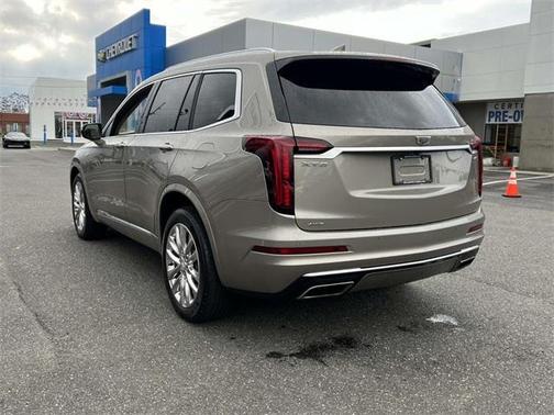 2022 Cadillac XT6 Premium Luxury AWD