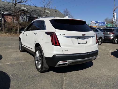 Crystal White 2024 Cadillac XT5 Premium Luxury