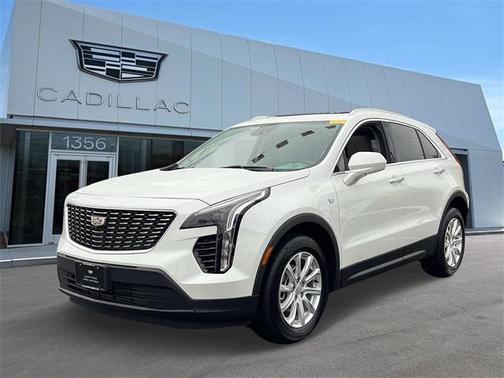 2023 Cadillac XT4 Luxury