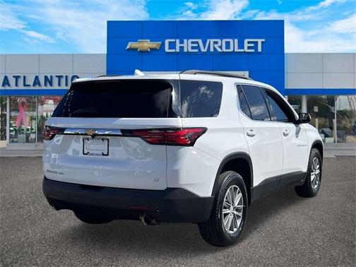 2022 Chevrolet Traverse LT Leather