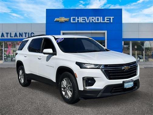 2022 Chevrolet Traverse LT Leather