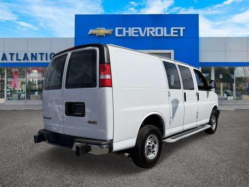 2024 GMC Savana 2500 Work Van