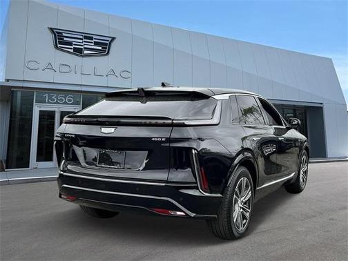 2023 Cadillac LYRIQ Luxury