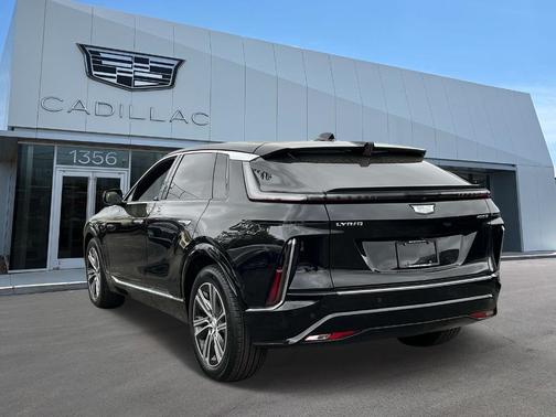 2023 Cadillac LYRIQ Luxury
