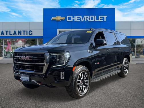 2022 GMC Yukon XL AT4
