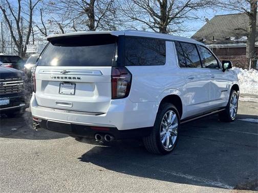2023 Chevrolet Suburban High Country