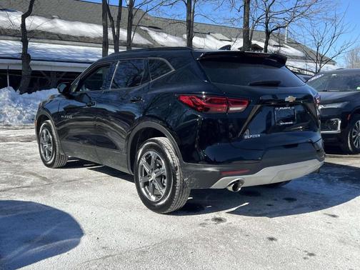 2025 Chevrolet Blazer LT