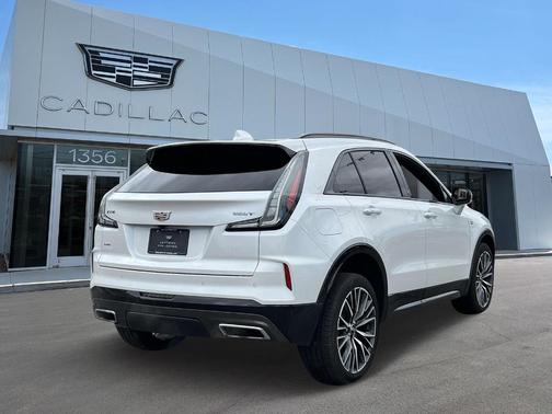 2024 Cadillac XT4 Sport