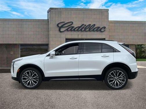 2024 Cadillac XT4 Sport
