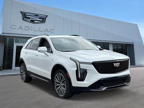 2024 Cadillac XT4 Sport