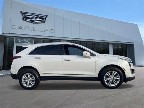 2023 Cadillac XT5 Luxury