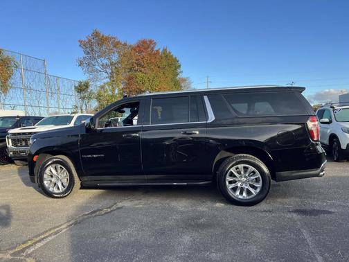 2024 Chevrolet Suburban Premier