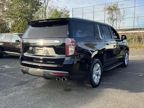 2024 Chevrolet Suburban Premier