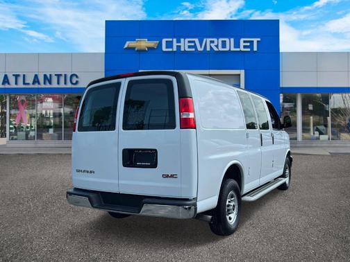 2023 GMC Savana 2500 Work Van