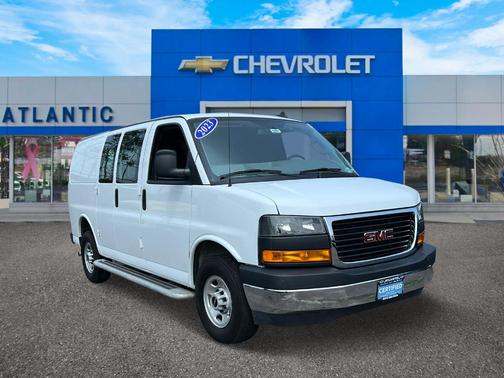 2023 GMC Savana 2500 Work Van