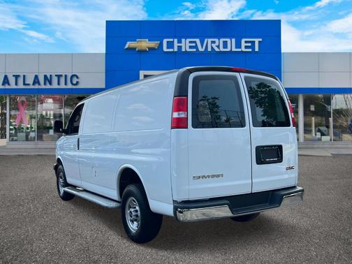 2023 GMC Savana 2500 Work Van