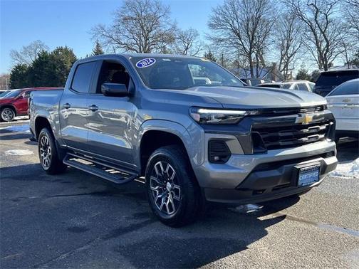 2024 Chevrolet Colorado LT