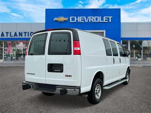 2023 GMC Savana 2500 Work Van