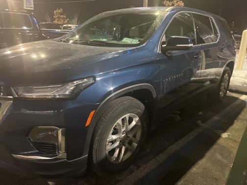 2023 Chevrolet Traverse LS