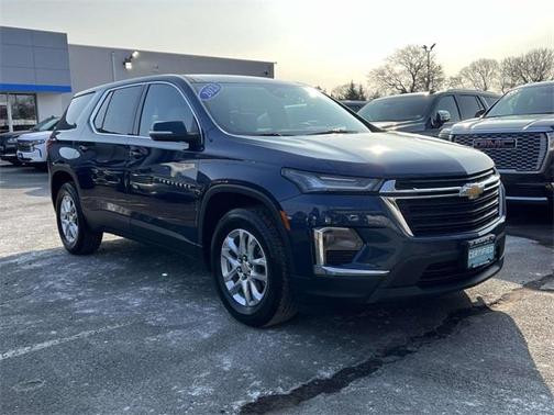 2023 Chevrolet Traverse LS