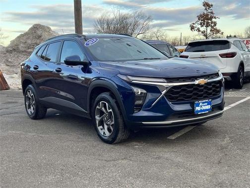 2024 Chevrolet Trax LT