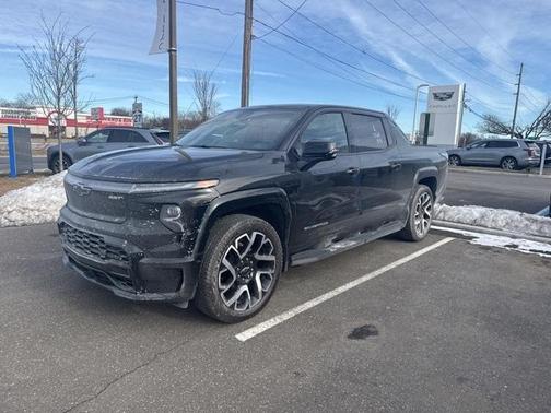 2024 Chevrolet Silverado EV RST