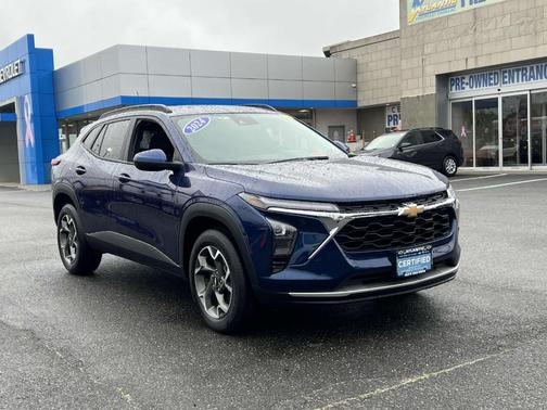 2024 Chevrolet Trax LT