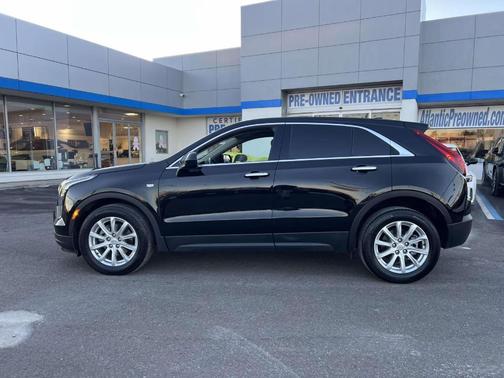 2023 Cadillac XT4 Luxury