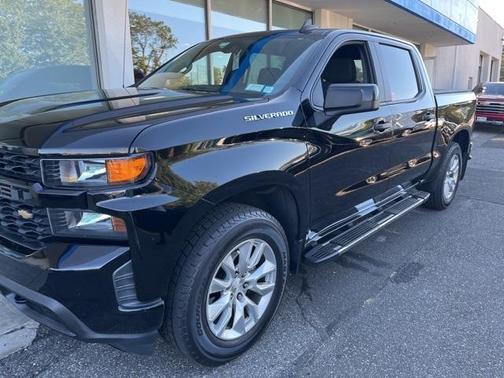 2019 Chevrolet Silverado 1500 Custom