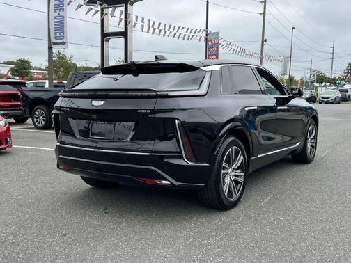 2024 Cadillac LYRIQ Luxury