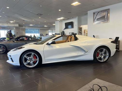 2025 Chevrolet Corvette Stingray w/3LT