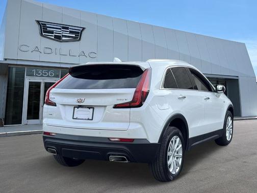 2022 Cadillac XT4 Luxury