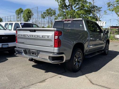 Sterling Gray Metallic 2024 Chevrolet Silverado 1500 LT