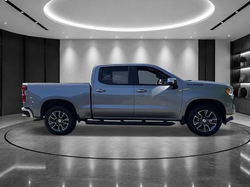 Sterling Gray Metallic 2024 Chevrolet Silverado 1500 LT