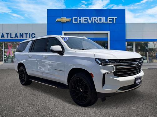 Summit White 2023 Chevrolet Suburban LT