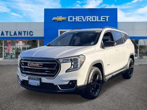 2022 GMC Terrain AT4