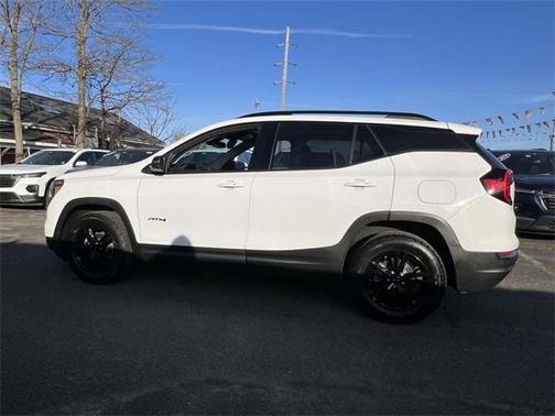 2022 GMC Terrain AT4