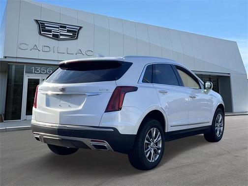 2023 Cadillac XT5 Premium Luxury