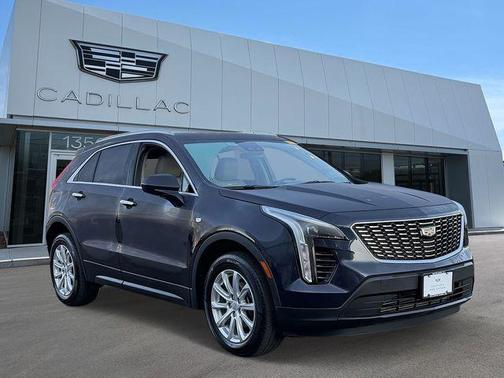 Galactic Gray Metallic 2023 Cadillac XT4 Luxury