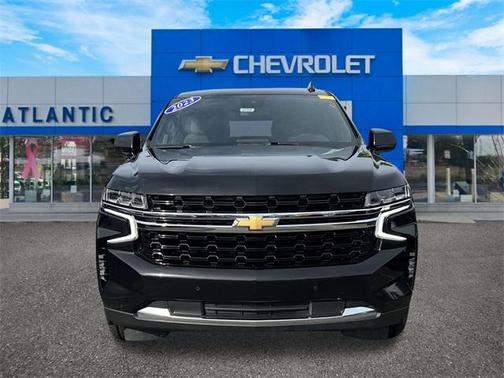 2023 Chevrolet Suburban LS