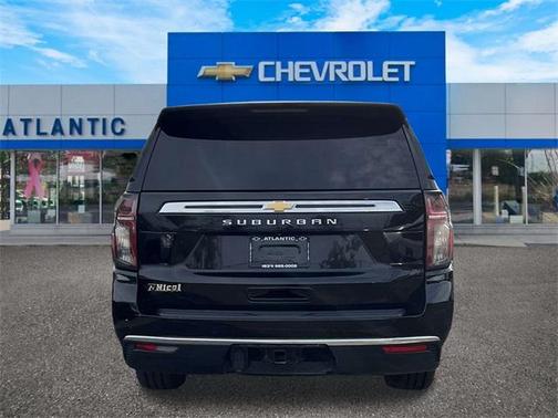 2023 Chevrolet Suburban LS