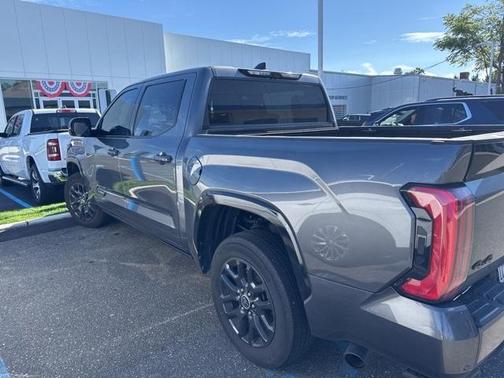 2023 Toyota Tundra Platinum