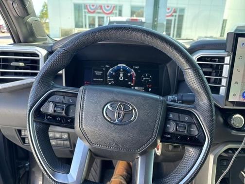 2023 Toyota Tundra Platinum