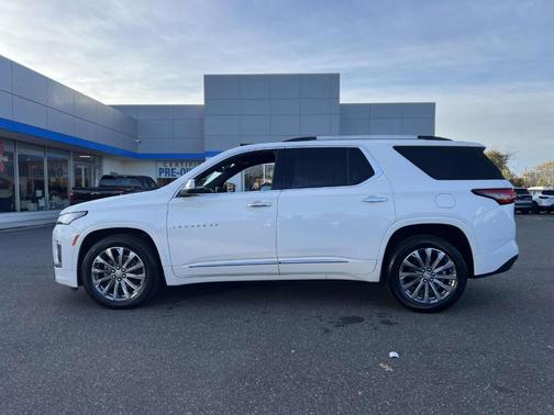 2022 Chevrolet Traverse Premier